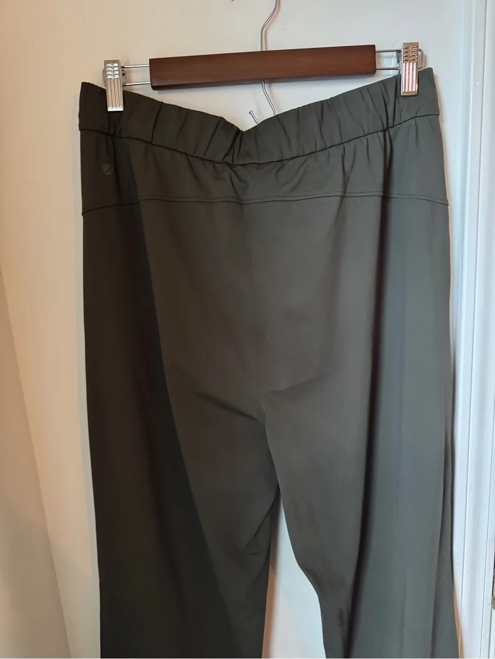 CRZ YOGA Olive Green Drawstring Casual Pants Size L 12 NWT